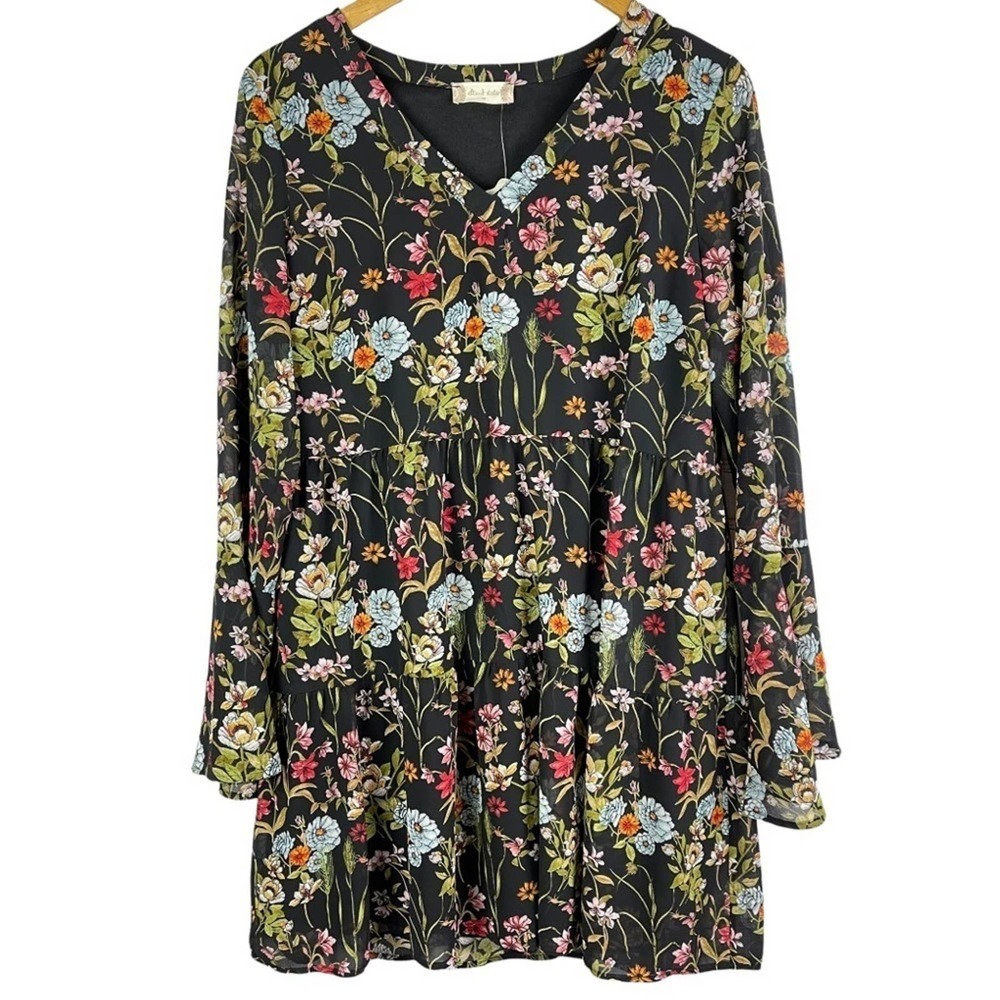 NWOT Altard State Boho Black Floral Long Sleeve Vneck Flowy Dress Size Medium